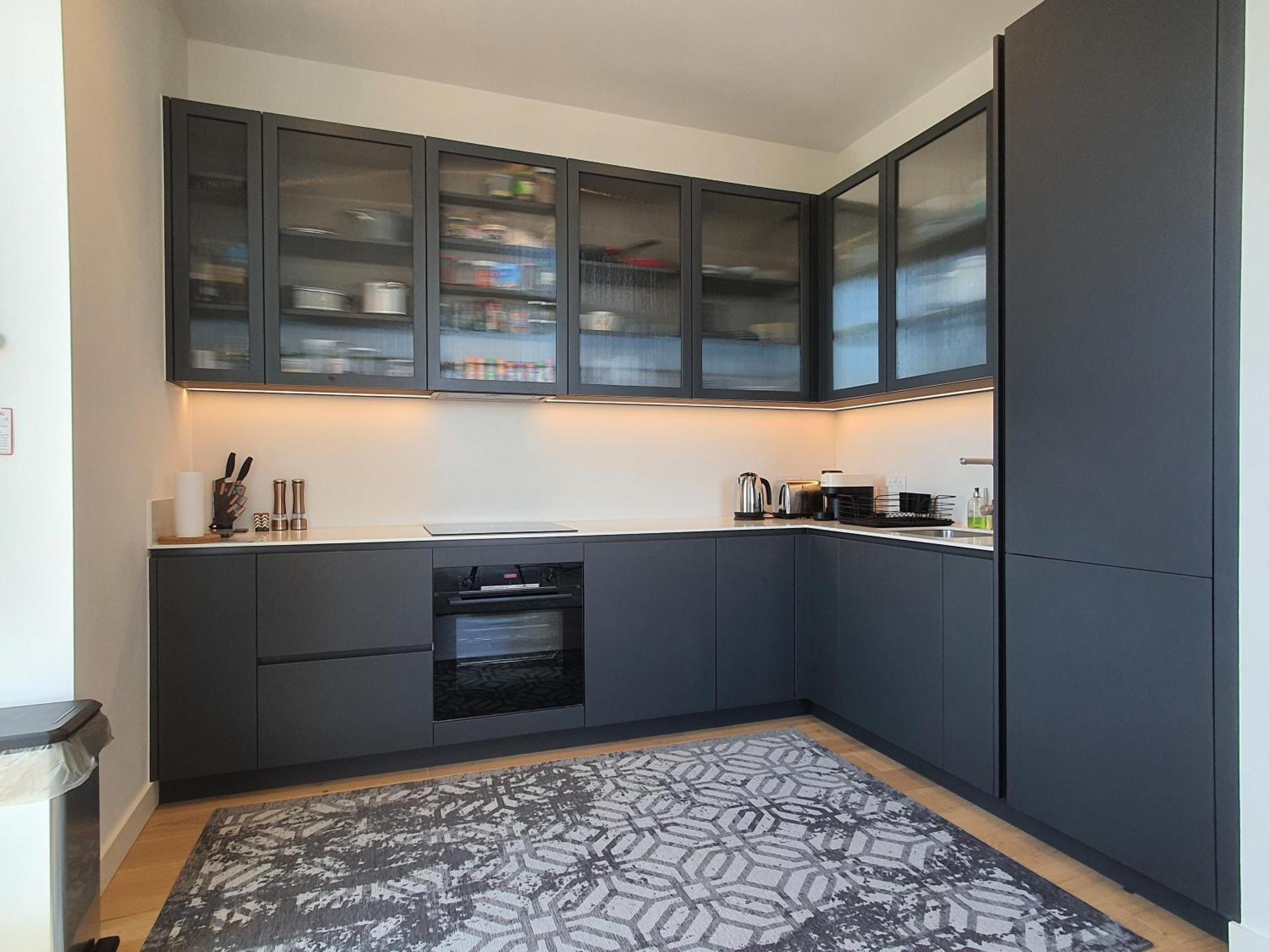 Cozy Room With Private Bathroom In Luxurious Flat Londres Extérieur photo